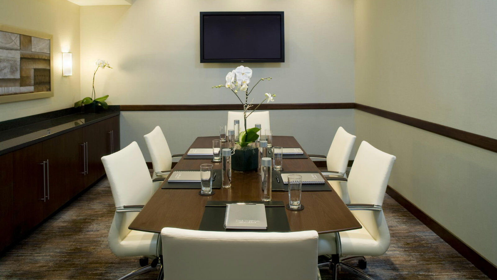 Отель The Westin Reston Heights Экстерьер фото